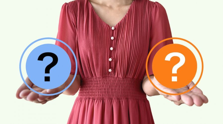 ？マークを持つ女性